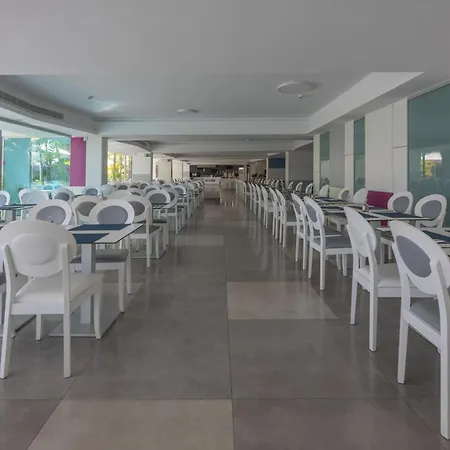Labranda Marieta & - Adults Only